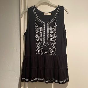 Small (4-6) black Faded Glory embroidered tunic